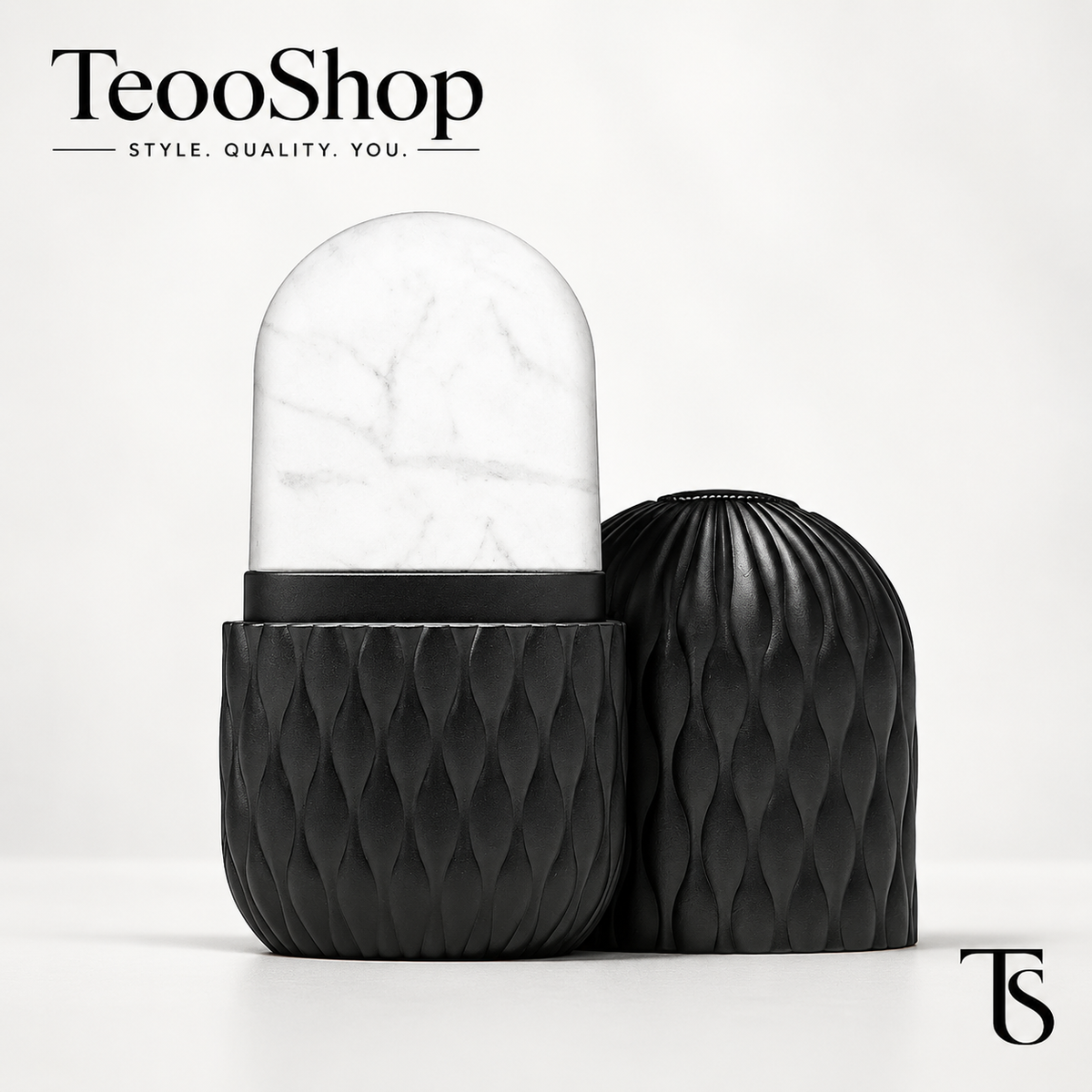TeooGlow™ - Reusable Silicone Facial Ice Roller