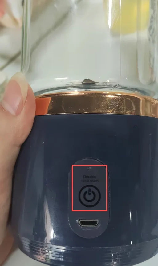 TeooBlend™ — 6-Blade Portable USB Rechargeable Smoothie & Juice Blender Bottle